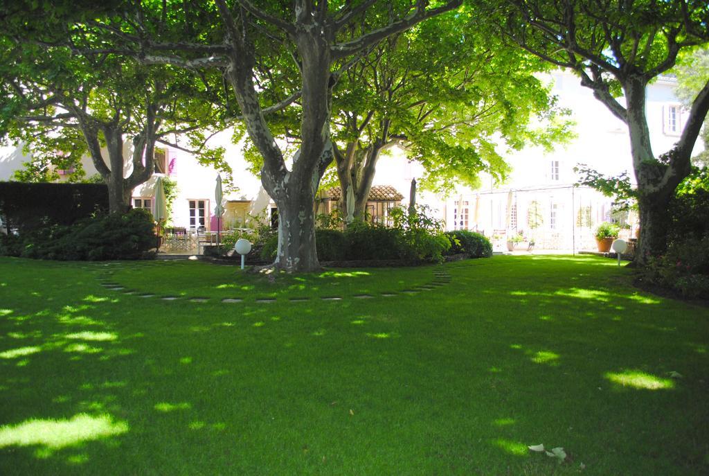 Societe Hoteliere De Montmirail Gigondas Buitenkant foto